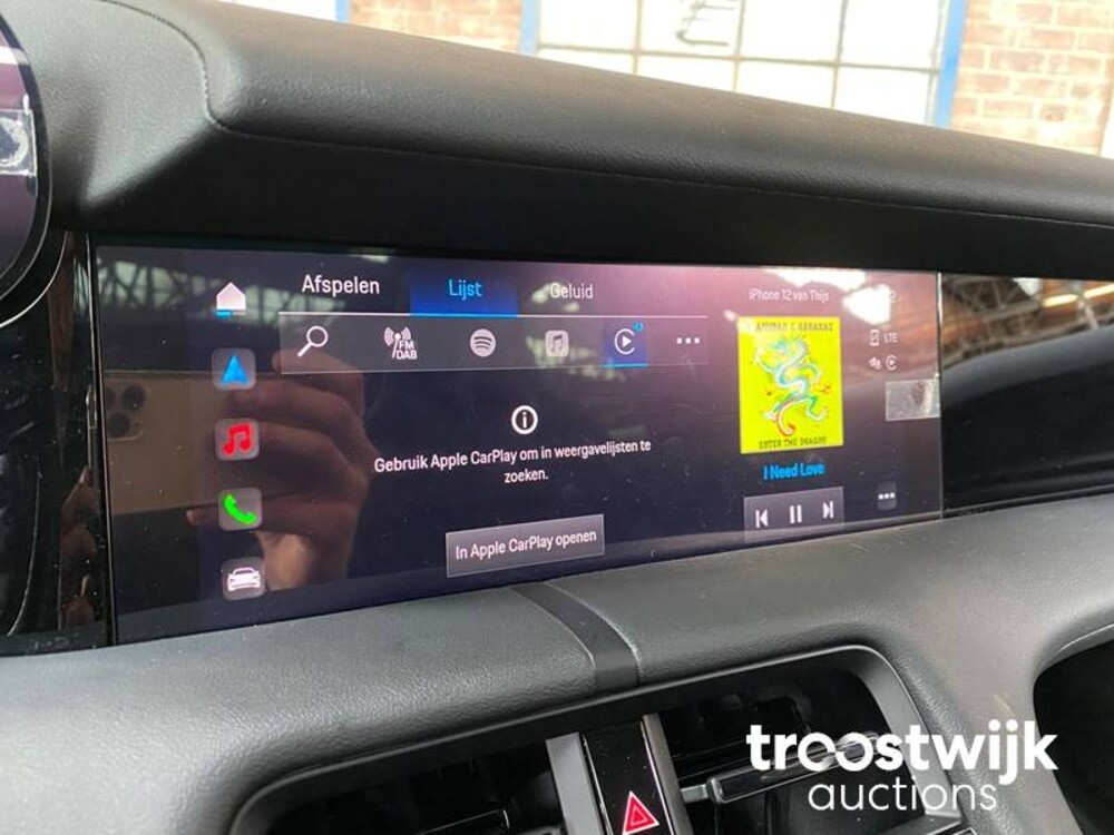 Porsche Taycan Sport Turismo 71 kWh 326PS 2023 -Herstellergarantie-, S-703-FZ