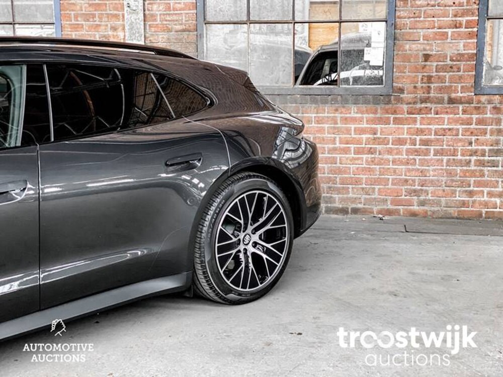 Porsche Taycan Sport Turismo 71 kWh 326PS 2023 -Herstellergarantie-, S-703-FZ