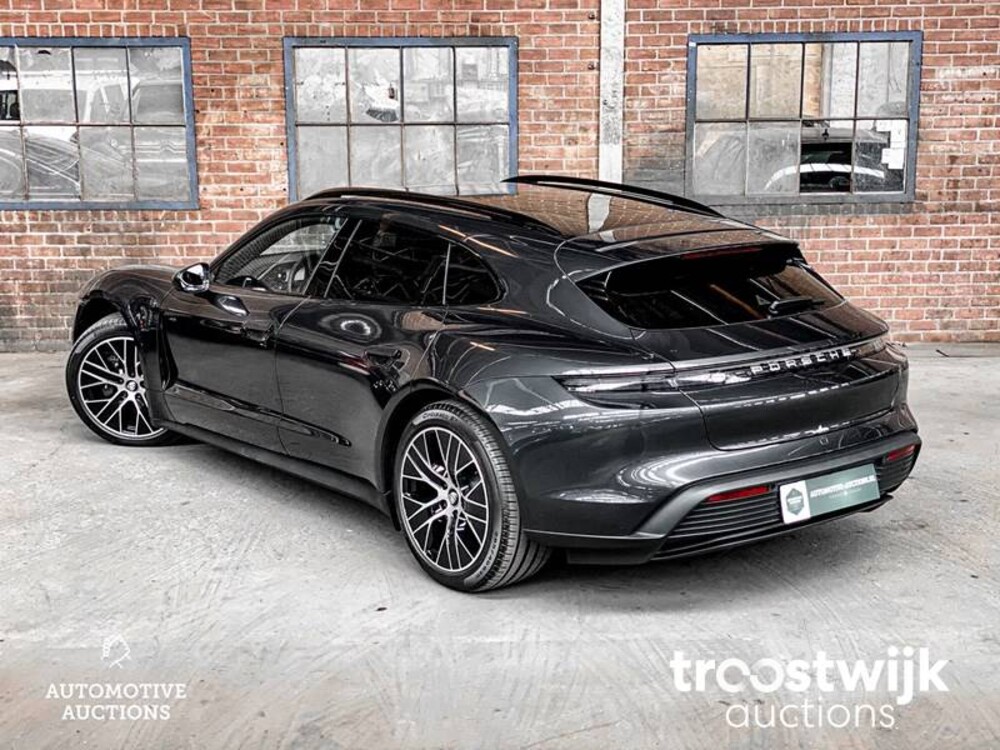 Porsche Taycan Sport Turismo 71 kWh 326PS 2023 -Herstellergarantie-, S-703-FZ