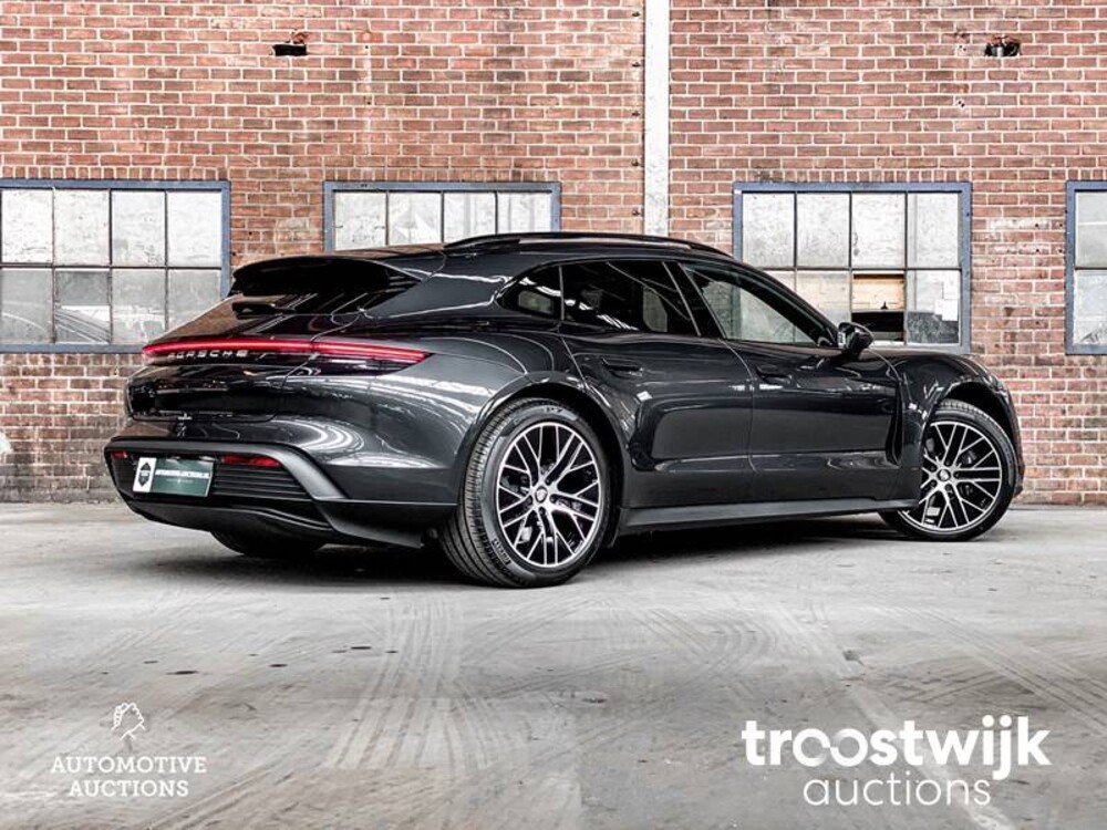 Porsche Taycan Sport Turismo 71 kWh 326PS 2023 -Herstellergarantie-, S-703-FZ