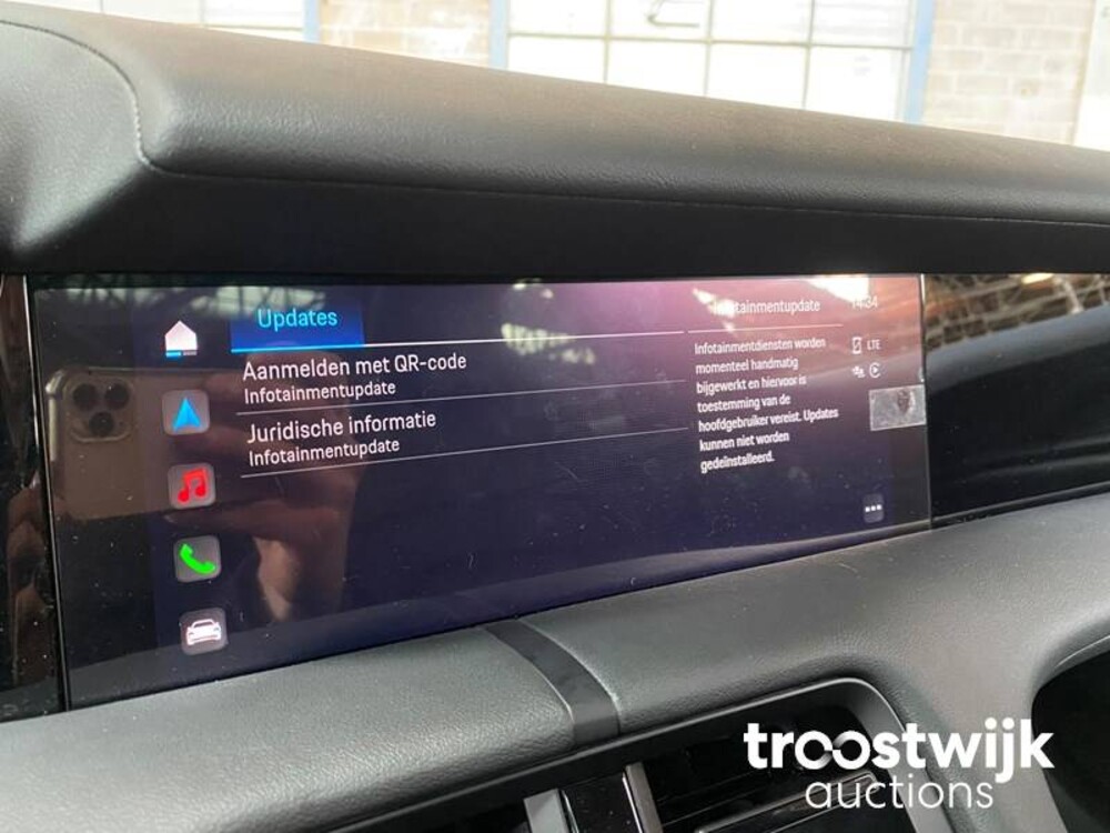 Porsche Taycan Sport Turismo 71 kWh 326PS 2023 -Herstellergarantie-, S-703-FZ