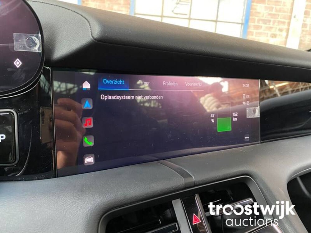 Porsche Taycan Sport Turismo 71 kWh 326PS 2023 -Herstellergarantie-, S-703-FZ