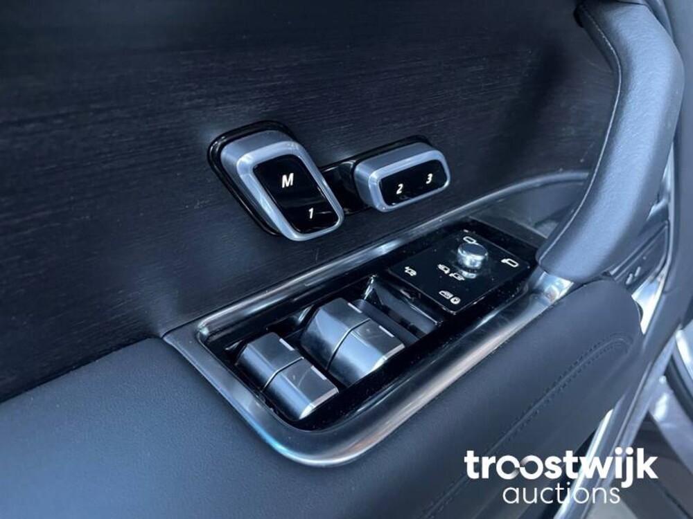 Land Rover Range Rover D350 First Edition 350PS 2022 NEU-MODELL -Herstellergarantie-