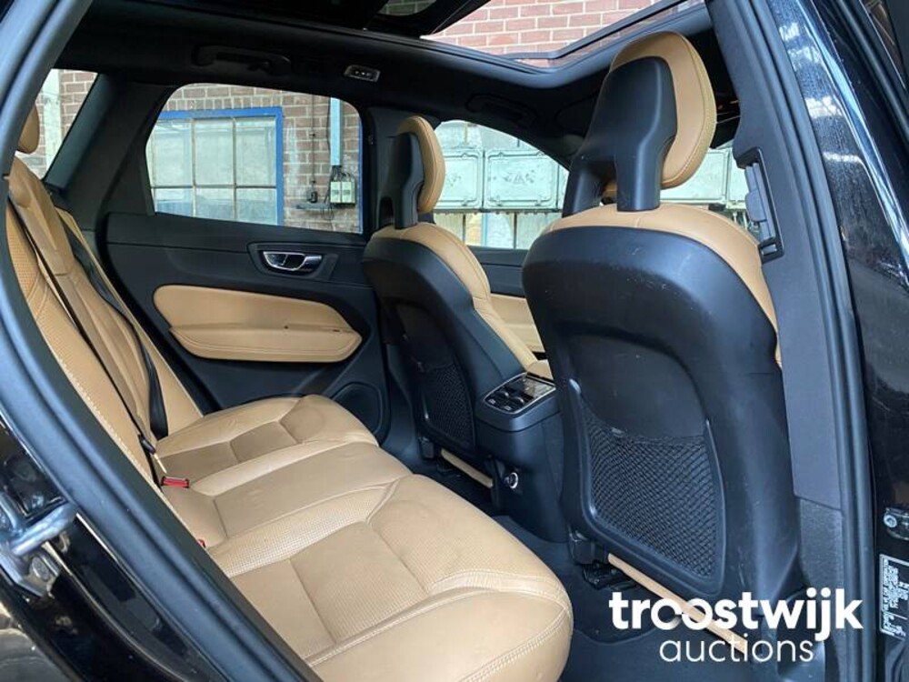 Volvo XC60 D5 2.0 AWD Inscription 235hp 2018 -Orig. NL-, RX-889-Z