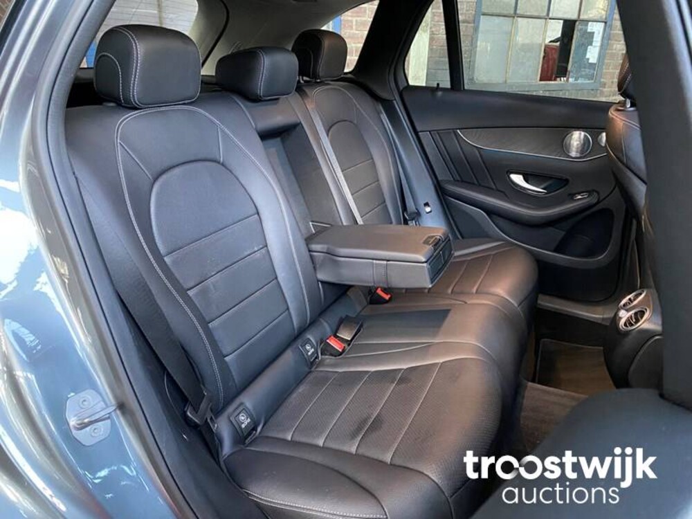 Mercedes-Benz GLC300 4Matic GLC Klasse 245PS 2017, L-004-RV