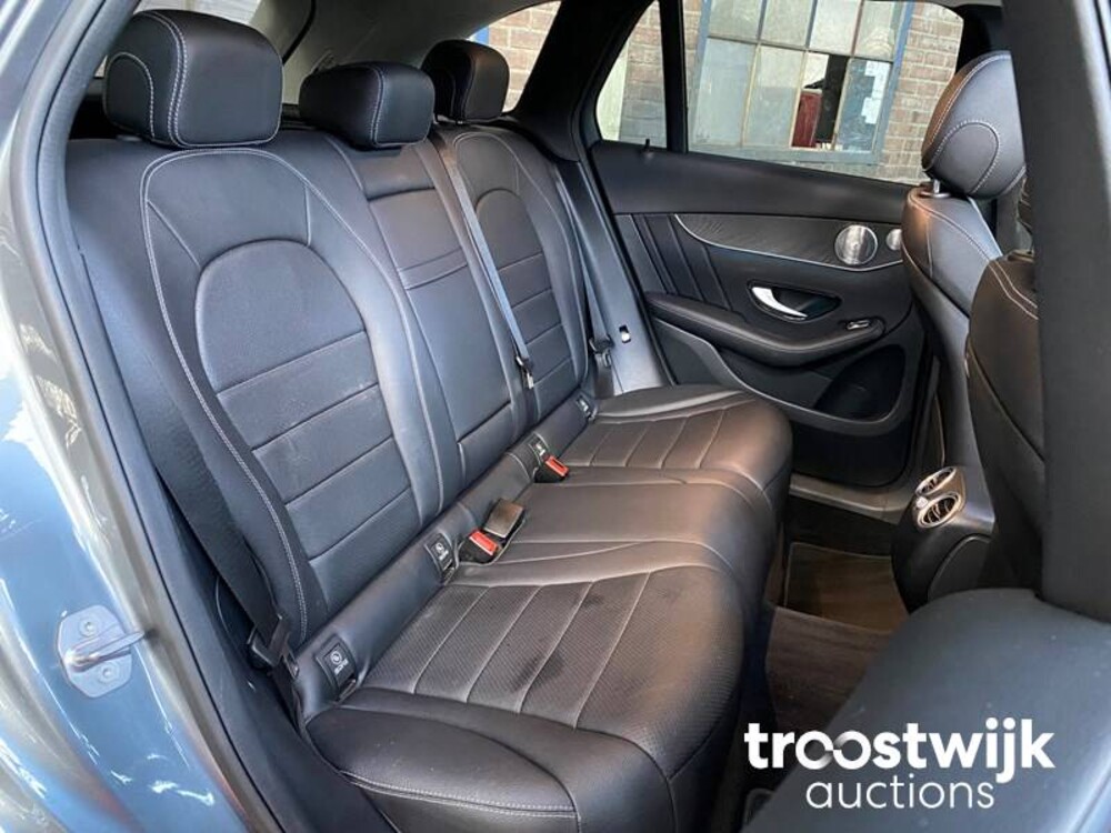 Mercedes-Benz GLC300 4Matic GLC Klasse 245PS 2017, L-004-RV