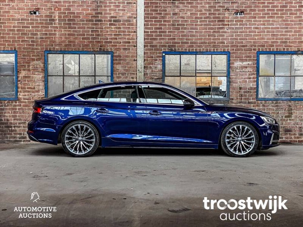 Audi  A5 Sportback S-Line 3.0 V6 TDI Quattro 218hp 2017 Neues Modell