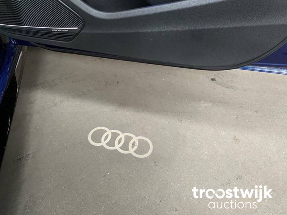 Audi  A5 Sportback S-Line 3.0 V6 TDI Quattro 218hp 2017 Neues Modell