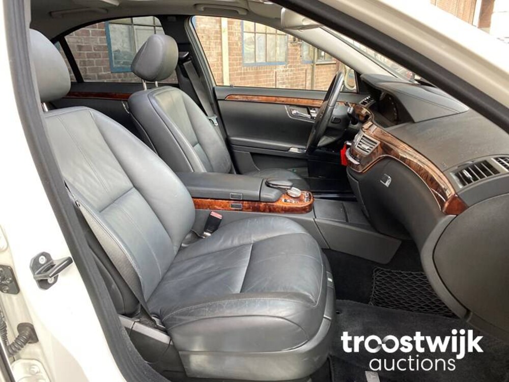 Mercedes-Benz S500 Prestige Plus 5.0 V8 388pk 2006 -Youngtimer-