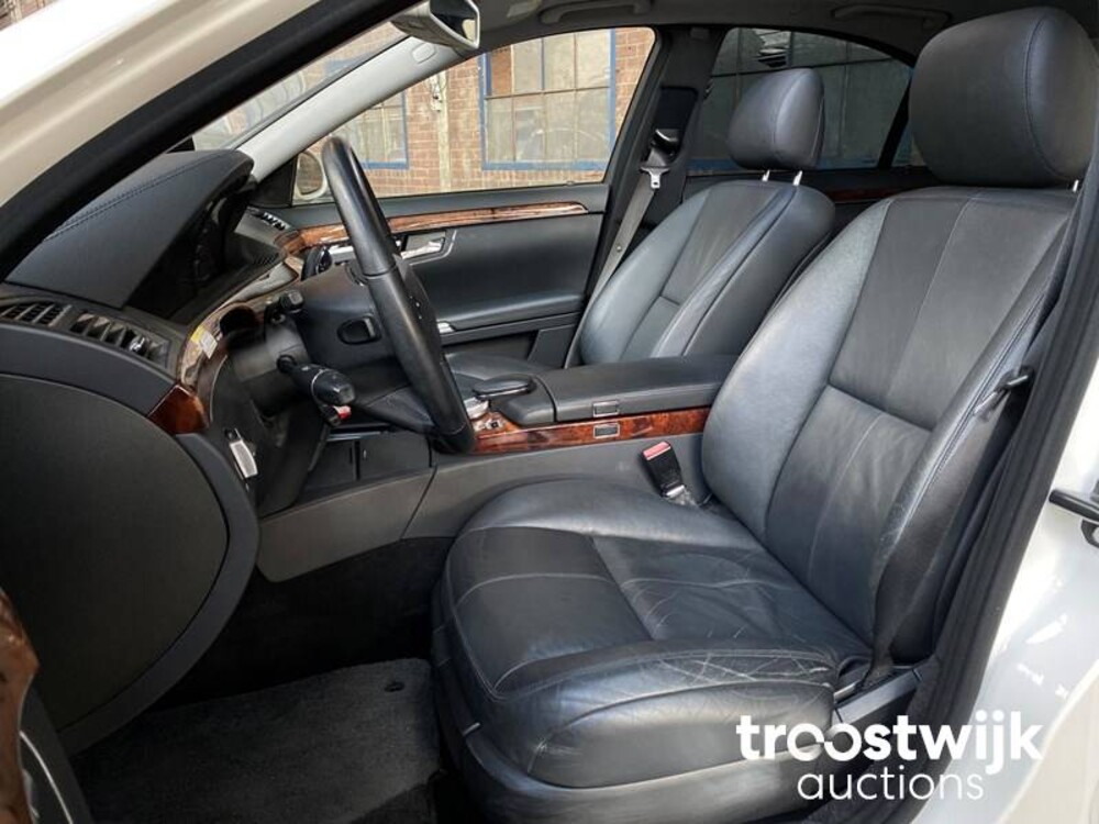 Mercedes-Benz S500 Prestige Plus 5.0 V8 388pk 2006 -Youngtimer-