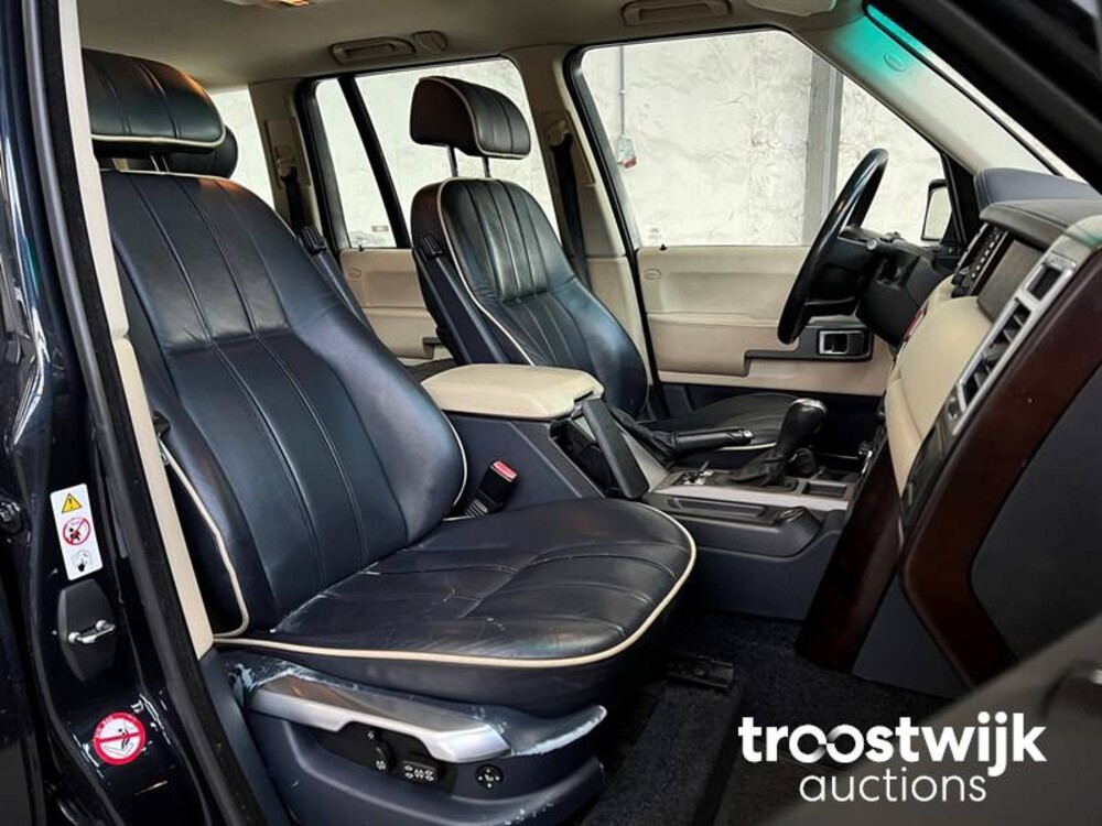 Land Rover Range Rover Vogue 4.4 V8 286PS 2002 -Orig.NL-, 47-JZ-BH