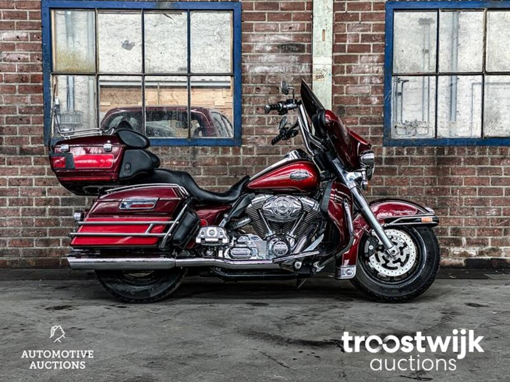 Harley Davidson FLHTCUI Electra Glide Ultra Classic Motorkreuzer
