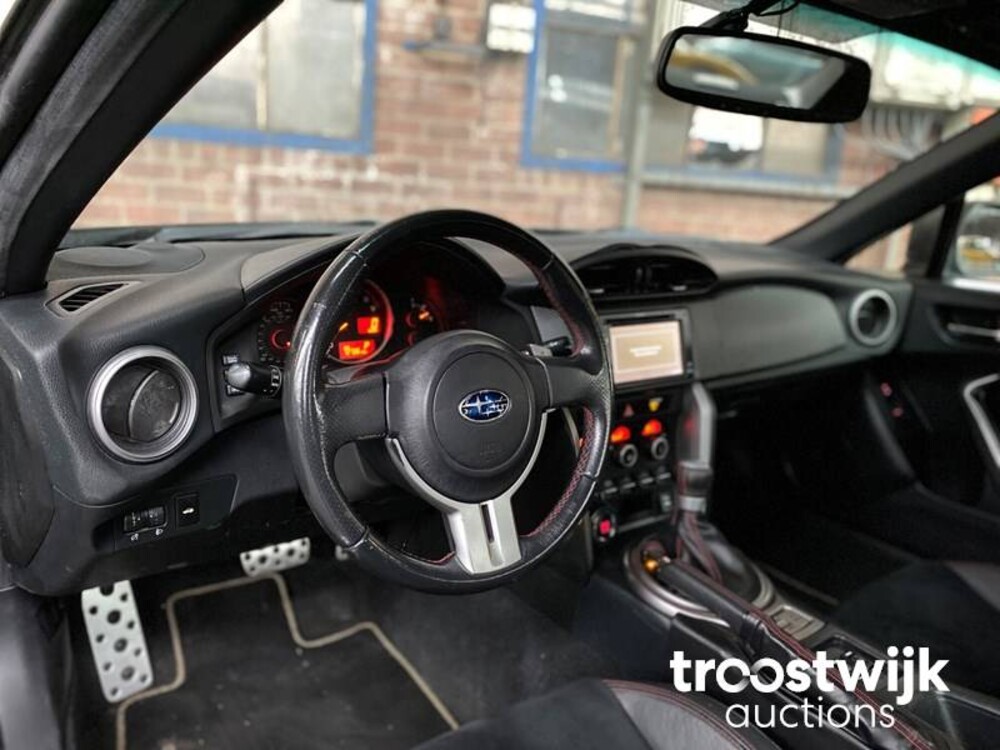 Subaru BRZ 2.0 Limited 200PS 2015