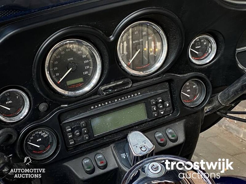 Harley-Davidson FLHT Electra Glide Ultra Classic Motorkreuzer