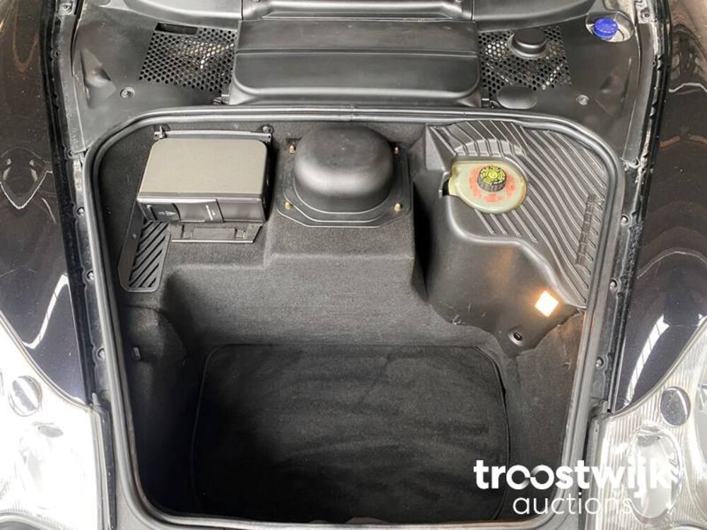 Porsche  911 996 4S 3.6 320PS 2002 YOUNGTIMER