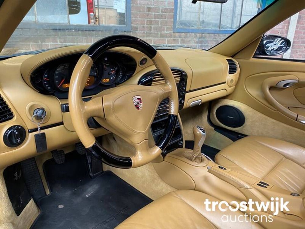 Porsche  911 996 4S 3.6 320PS 2002 YOUNGTIMER