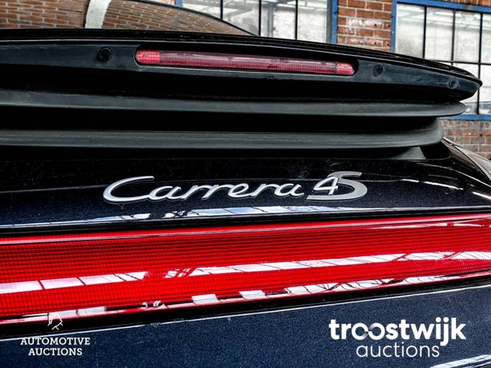 Porsche  911 996 4S 3.6 320PS 2002 YOUNGTIMER