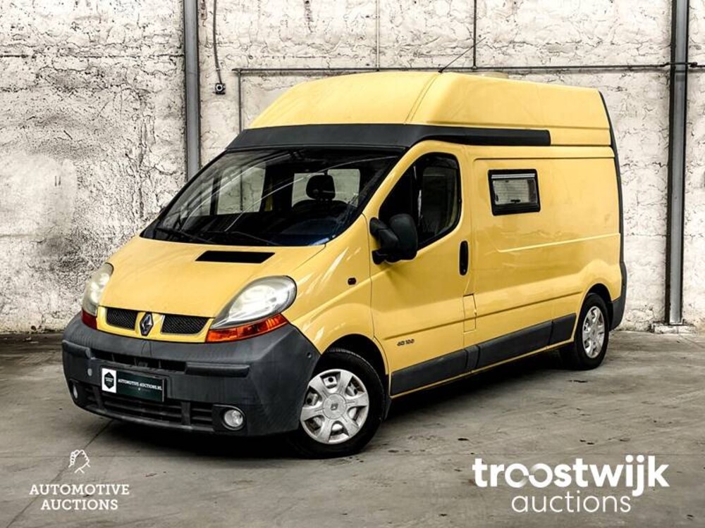 Renault Traffic   Camper 101hp 2003, -original. NL-, 34-ZVH-1
