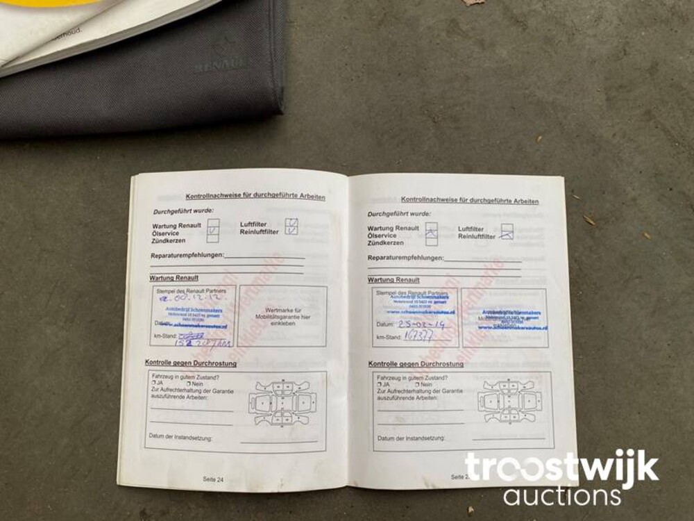 Renault Traffic   Camper 101hp 2003, -original. NL-, 34-ZVH-1