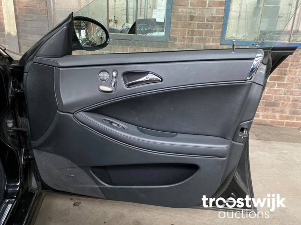 Mercedes-Benz CLS500 BRABUS 5.0 V8 CLS-Klasse 306PS 2005 -Youngtimer-