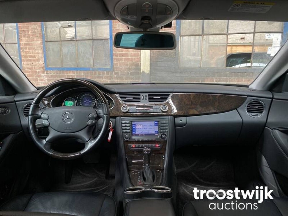 Mercedes-Benz CLS500 BRABUS 5.0 V8 CLS-Klasse 306PS 2005 -Youngtimer-