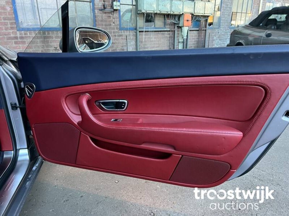 Bentley Continental GT 6.0 W12 560PS 2005 -Youngtimer-