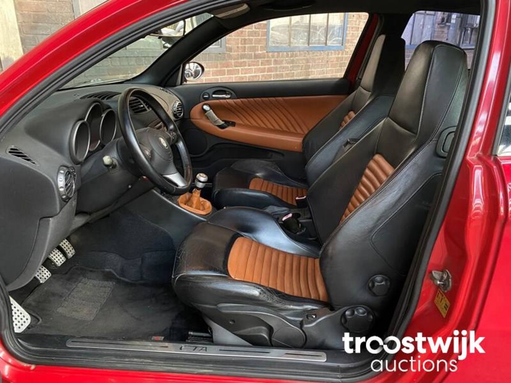 Alfa Romeo 147 GTA 3.2 V6 24V 250PS 2004 -Youngtimer-