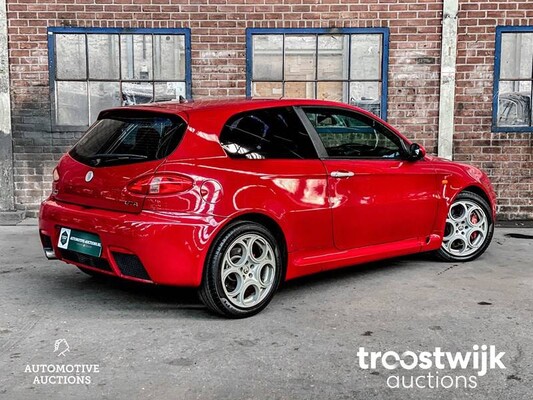 Alfa Romeo 147 GTA 3.2 V6 24V 250hp 2004 -Youngtimer-