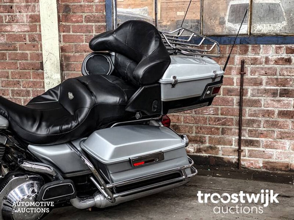 Harley Davidson FLHTCUI Electra Glide Ultra Classic Anniversary Motorkreuzer