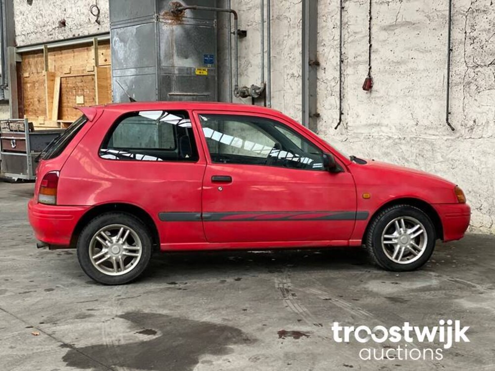 Toyota Starlet 1.3-16V 75hp Orig.NL 1997, SF-TG-89