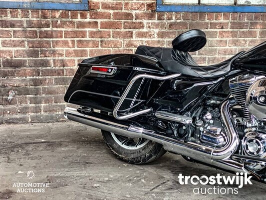 Harley-Davidson Road King FLHR Cruiser 2014