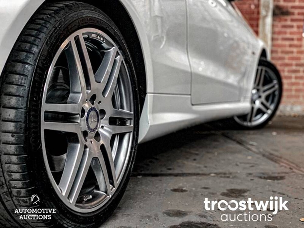 Mercedes-Benz E200 Ambition Sport Edition 184 PS 2016 Cabriolet E-Klasse, JT-474-Z 