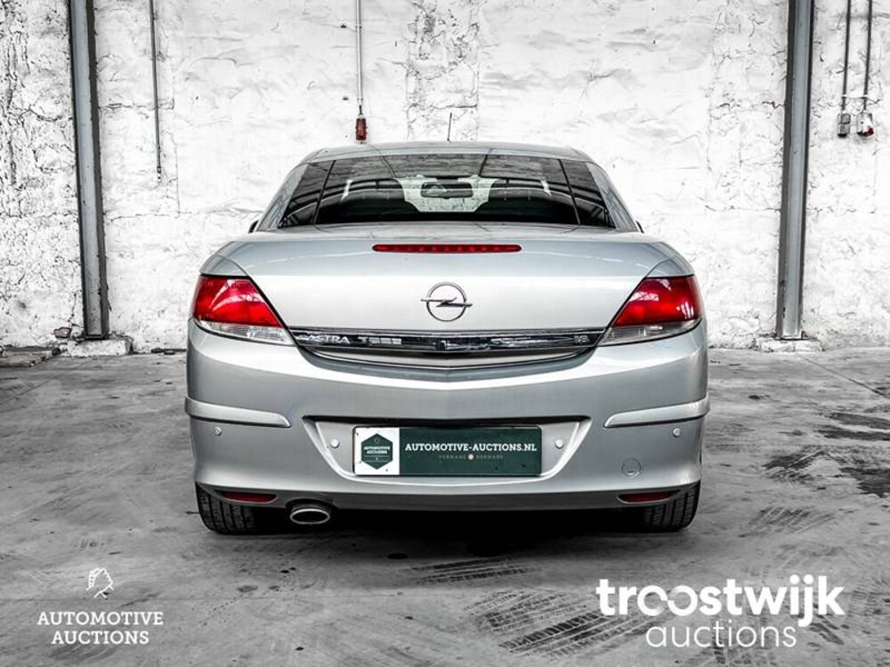 Opel Astra TwinTop 1.8 Cosmo 140hp 2007 -original. NL-, 27-XL-KB
