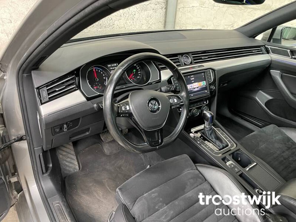 Volkswagen Passat TSI GTE Highline 1.4 156PS 2015-Orig.NL-,HB-712-V