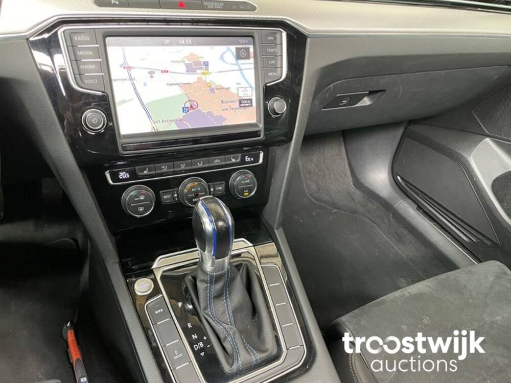 Volkswagen Passat TSI GTE Highline 1.4 156PS 2015-Orig.NL-,HB-712-V