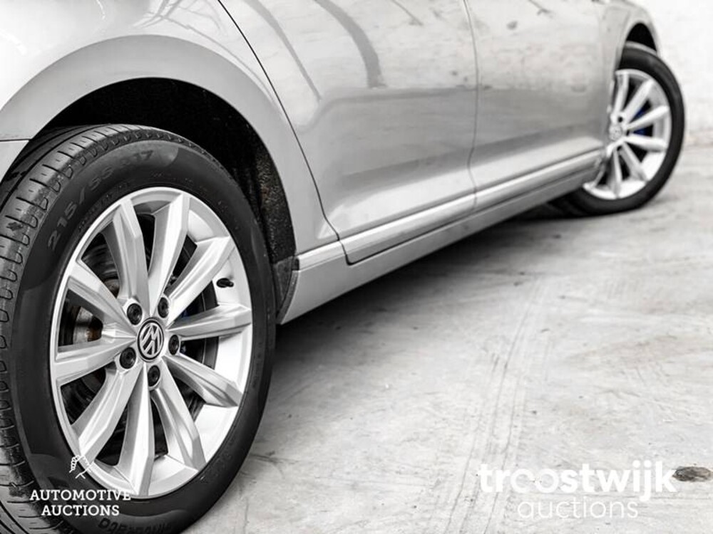 Volkswagen Passat TSI GTE Highline 1.4 156PS 2015-Orig.NL-,HB-712-V