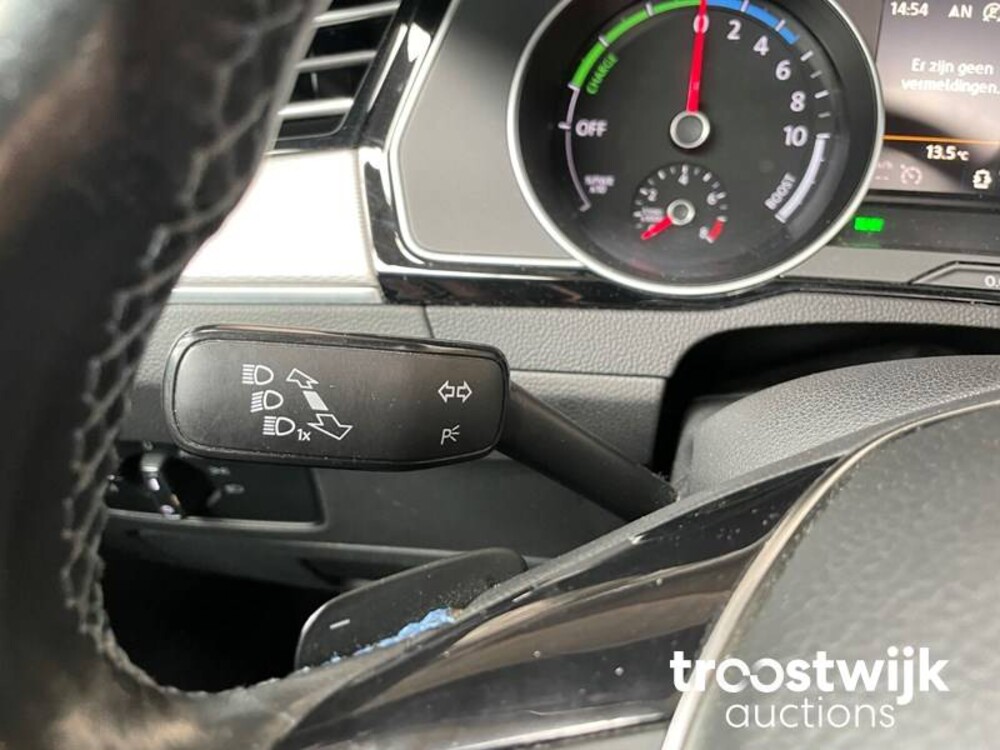 Volkswagen Passat TSI GTE Highline 1.4 156PS 2015-Orig.NL-,HB-712-V