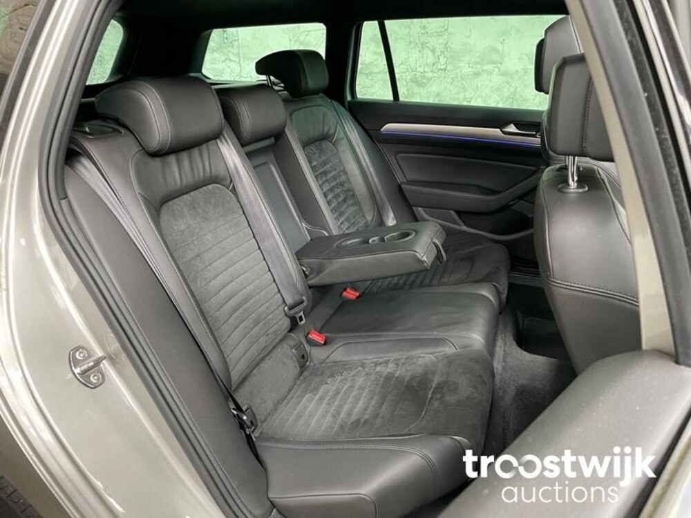 Volkswagen Passat TSI GTE Highline 1.4 156PS 2015-Orig.NL-,HB-712-V