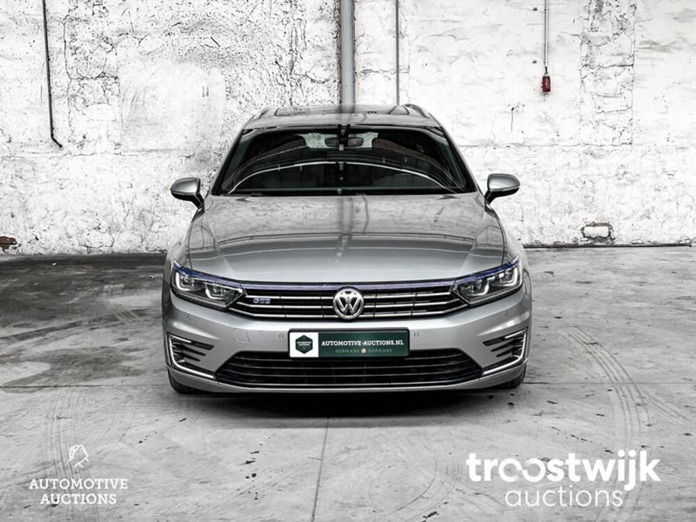 Volkswagen Passat TSI GTE Highline 1.4 156PS 2015-Orig.NL-,HB-712-V
