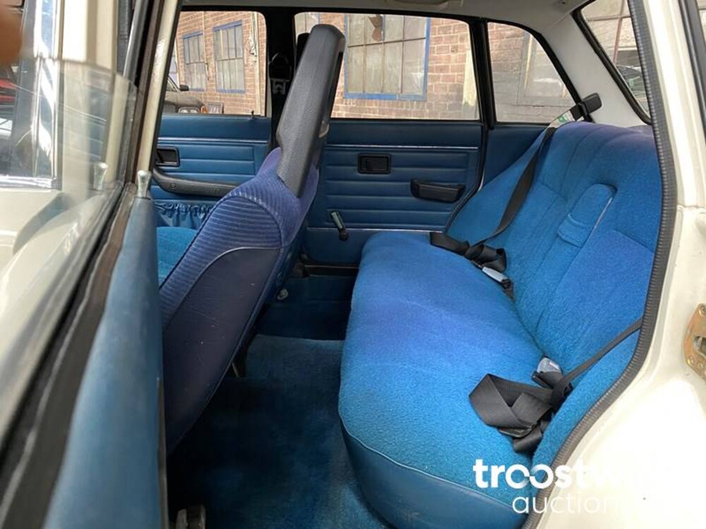 Volvo 264 DL 125PS 1977, 78-YA-97