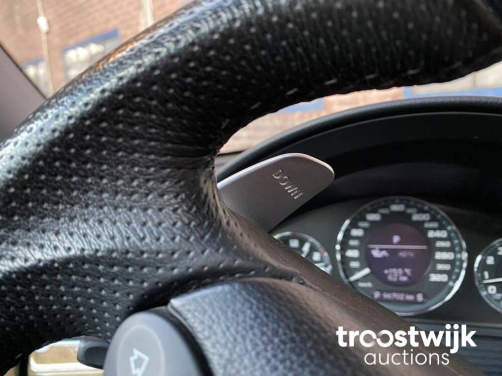 Mercedes-Benz E63 AMG 6.3 V8 514PS 2008 -Youngtimer- E-Klasse