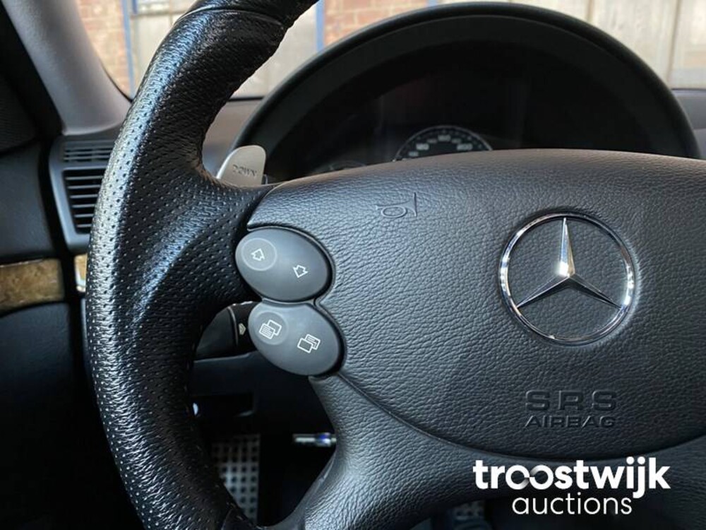 Mercedes-Benz E63 AMG 6.3 V8 514PS 2008 -Youngtimer- E-Klasse