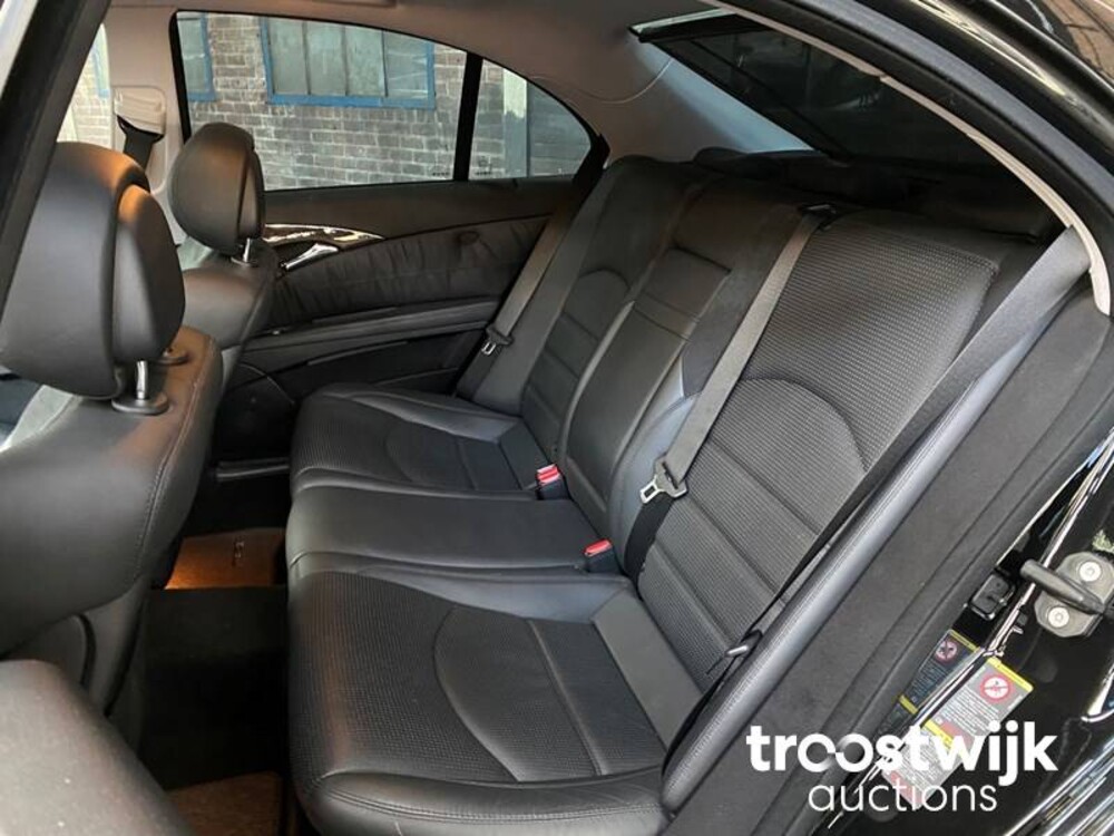 Mercedes-Benz E63 AMG 6.3 V8 514PS 2008 -Youngtimer- E-Klasse