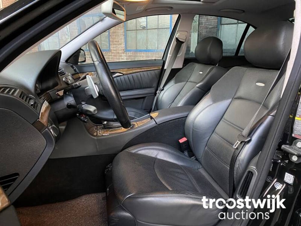 Mercedes-Benz E63 AMG 6.3 V8 514PS 2008 -Youngtimer- E-Klasse
