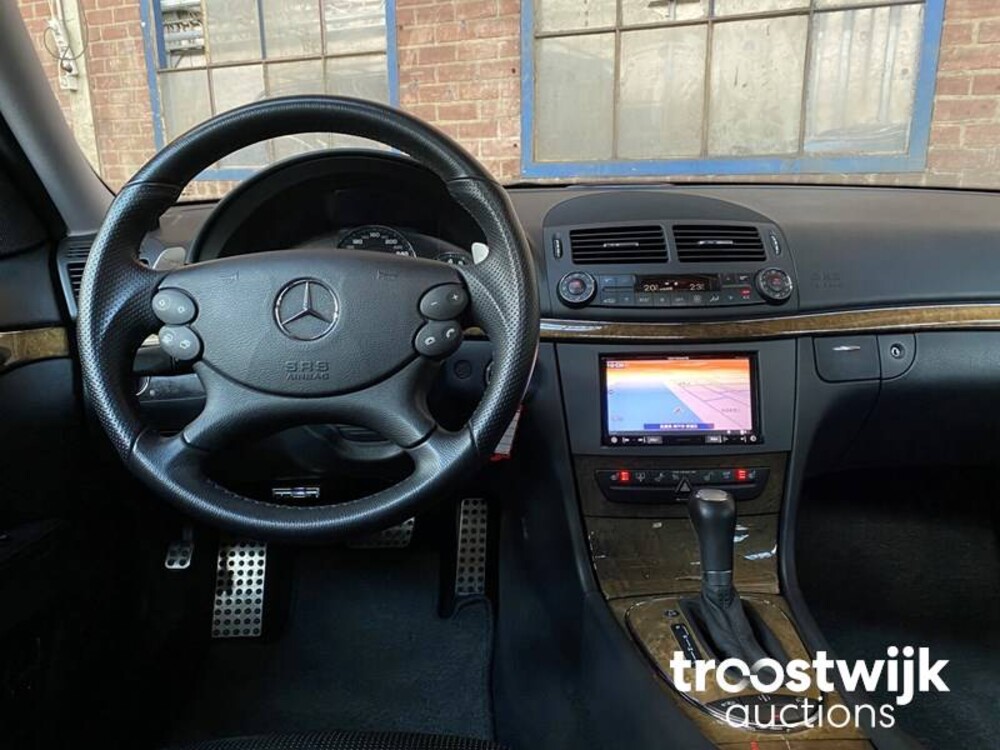 Mercedes-Benz E63 AMG 6.3 V8 514PS 2008 -Youngtimer- E-Klasse
