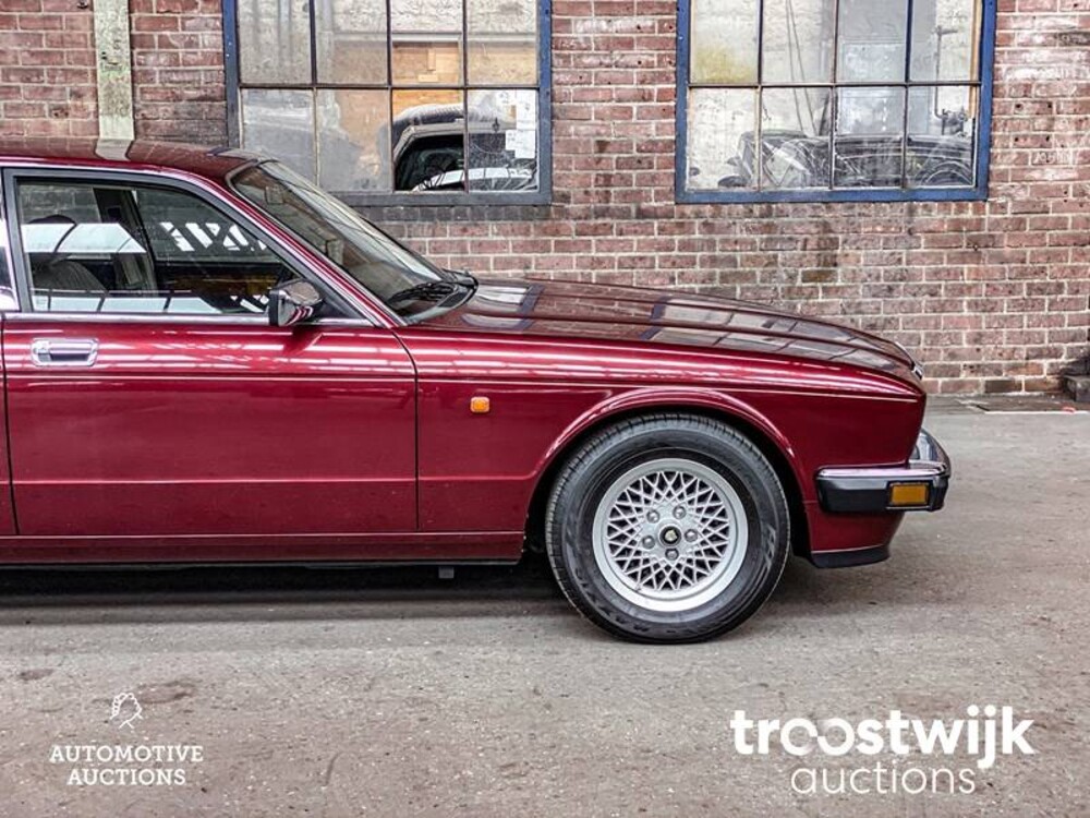 Jaguar XJ6 4.0 226PS 1993, 04-NSN-2