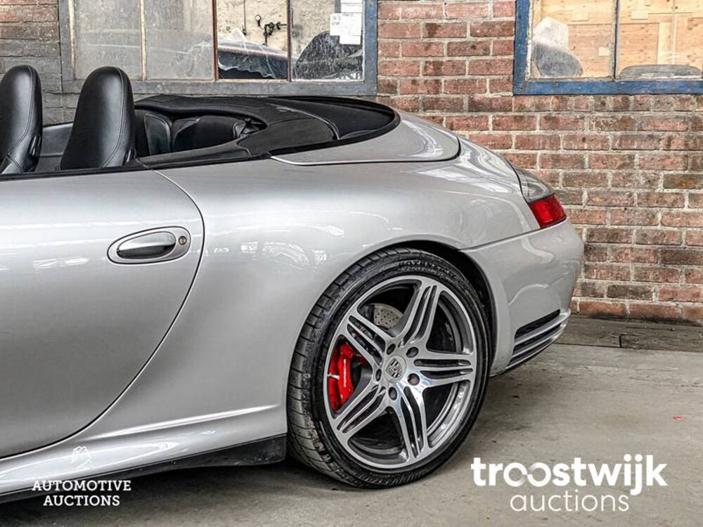 Porsche 911 996 3.6 Carrera 4S Cabriolet 320hp 2004 -Youngtimer-