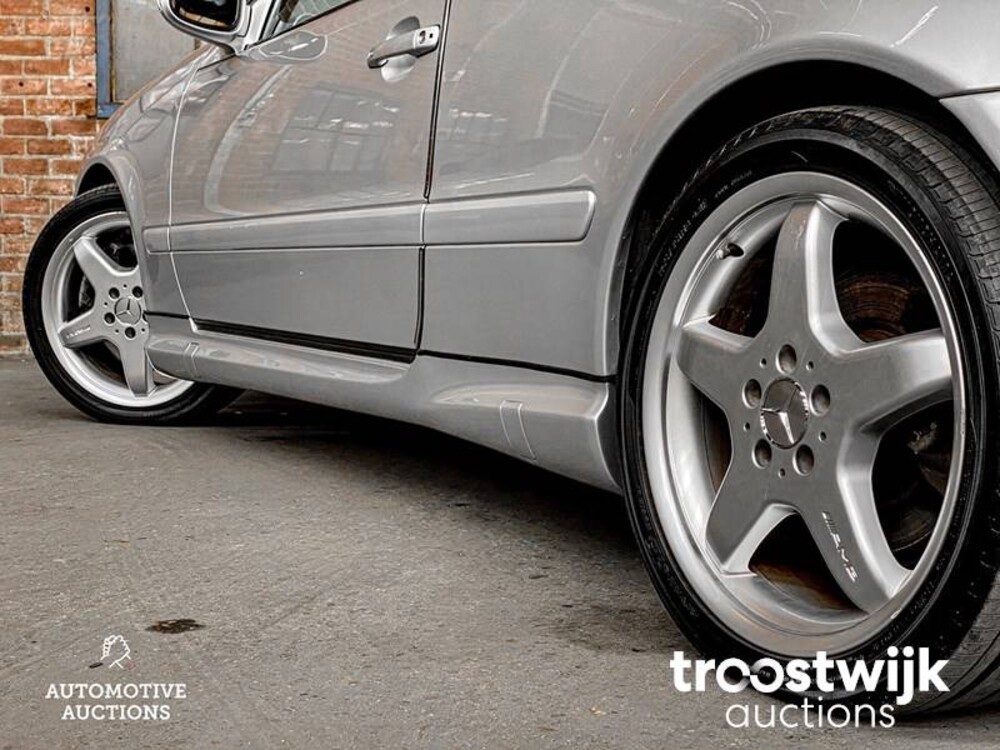 Mercedes-Benz CLK55 AMG V8 CLK-Klasse 347PS 2001 -Youngtimer-