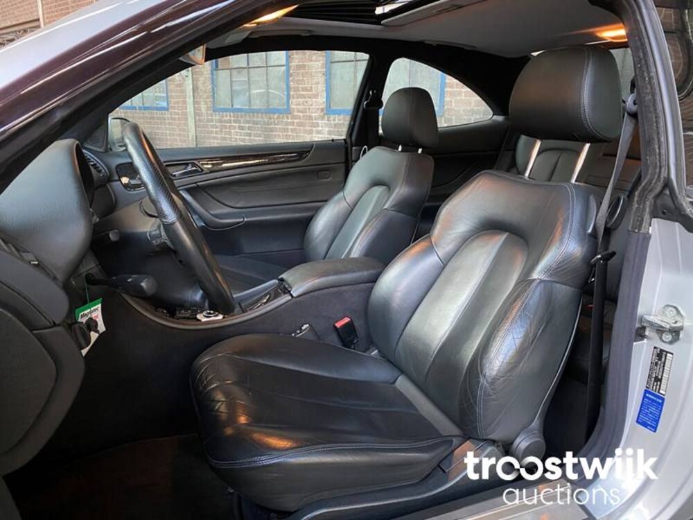 Mercedes-Benz CLK55 AMG V8 CLK-Klasse 347PS 2001 -Youngtimer-