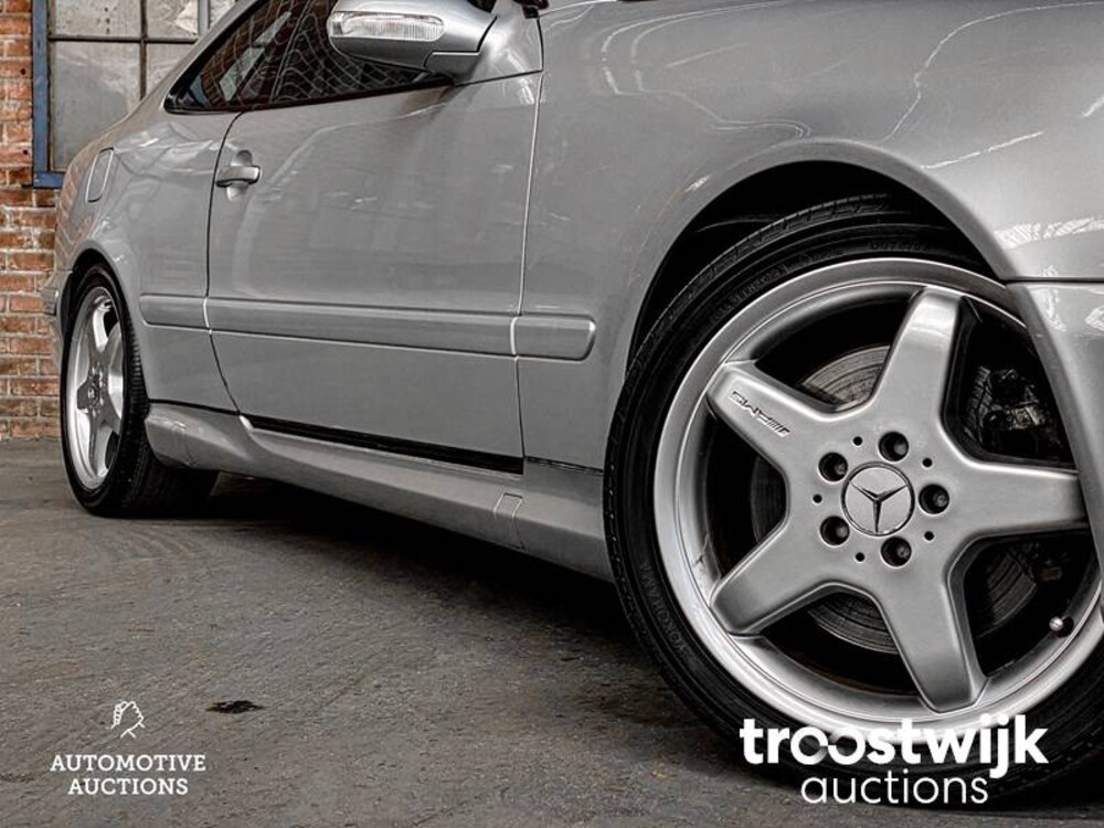 Mercedes-Benz CLK55 AMG V8 CLK-Klasse 347PS 2001 -Youngtimer-